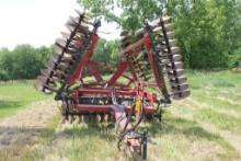 Case IH 496 Disk, 1 Owner, 7.5" Spacing, New Blades and Bearings 500 Acres Ago, Good Scrapers, 28',