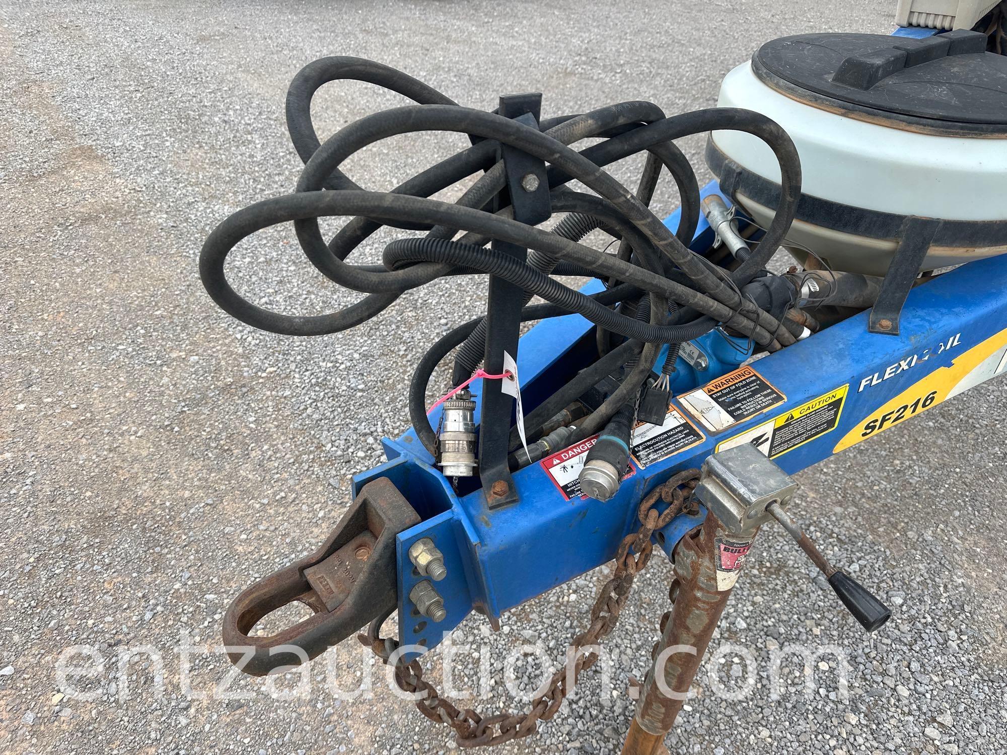 2010 NEW HOLLAND SF216 PULL TYPE SPRAYER,