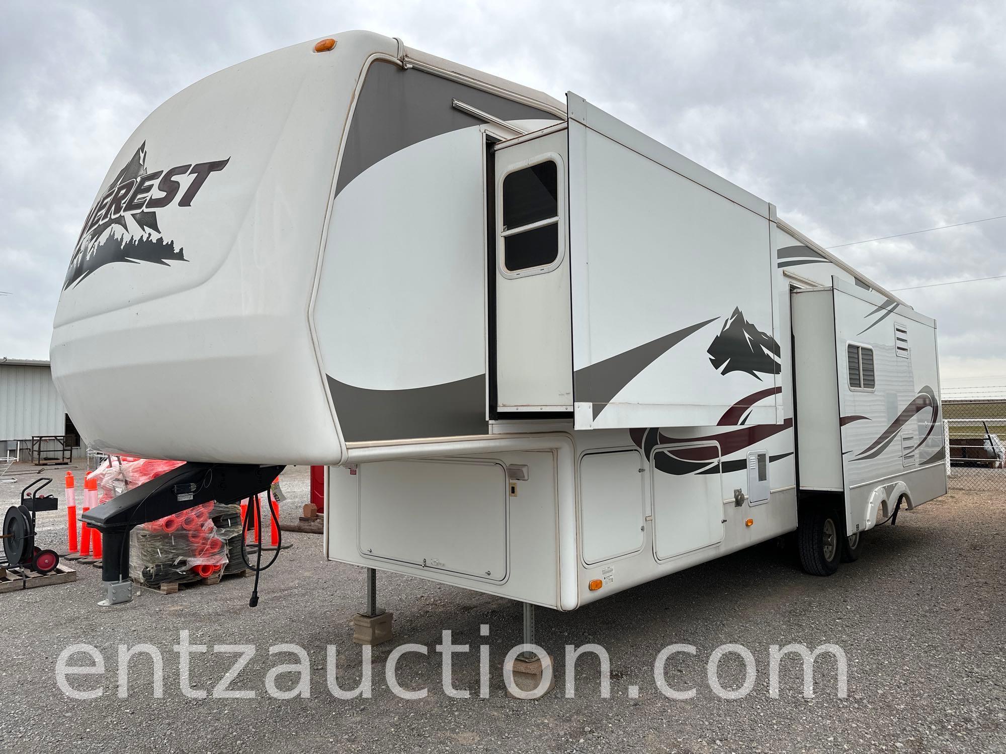 2007 KEYSTONE 5TH WHEEL TRAVEL TRAILER, 3 SLIDES,