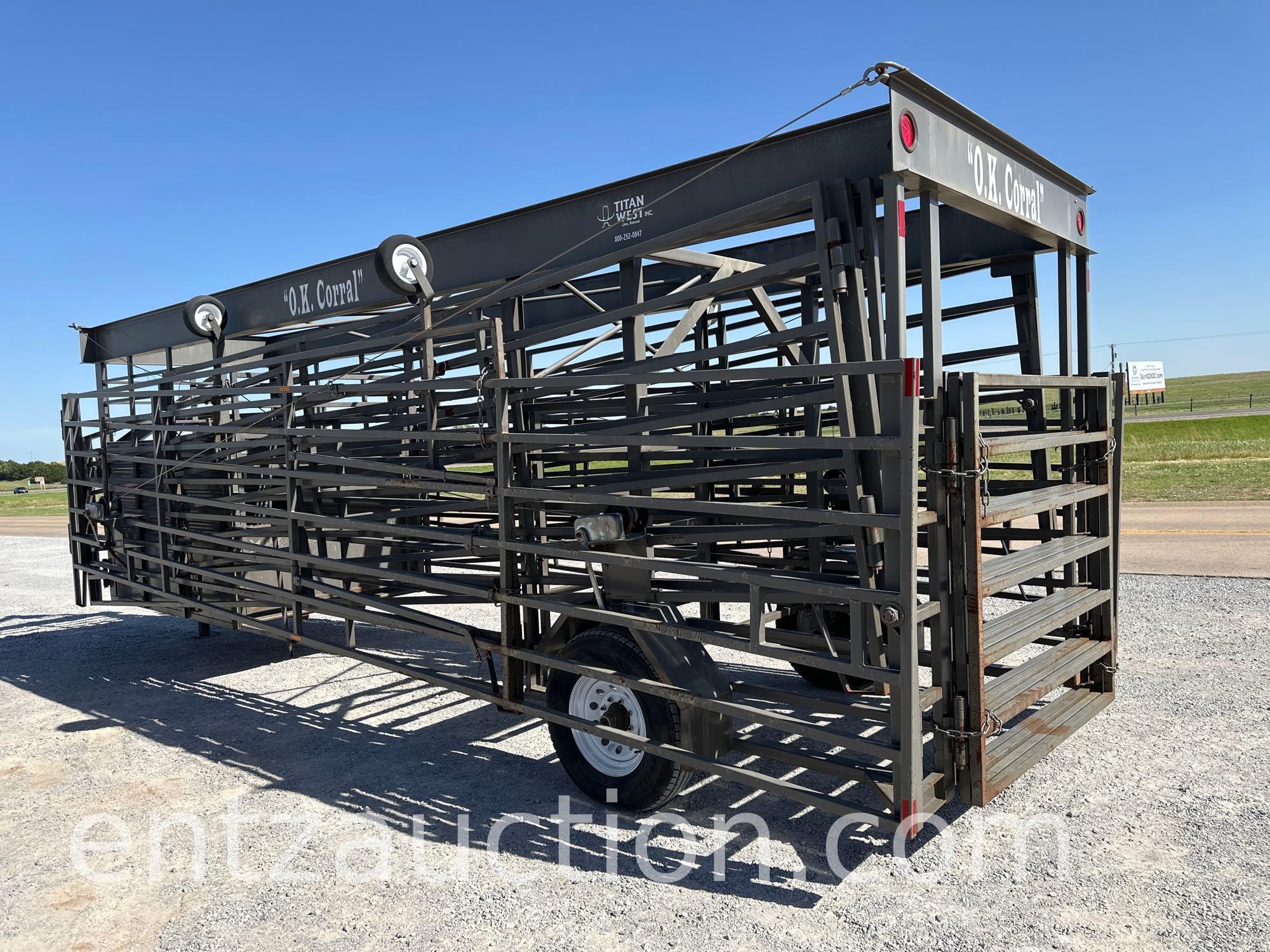 OK CORRAL PORTABLE WHEEL CORRAL, GN,