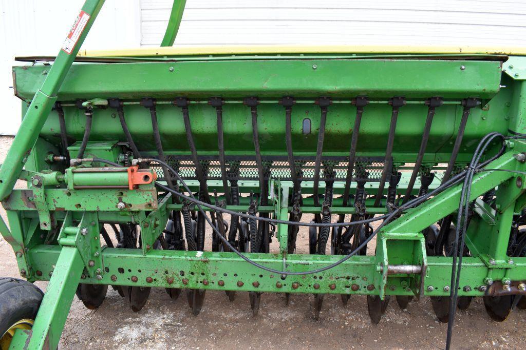 John Deere 515 Grain Drill, 15', 7.5" Spacing, 3pt., Press Wheel, Hyd. Markers, Grass Seeder