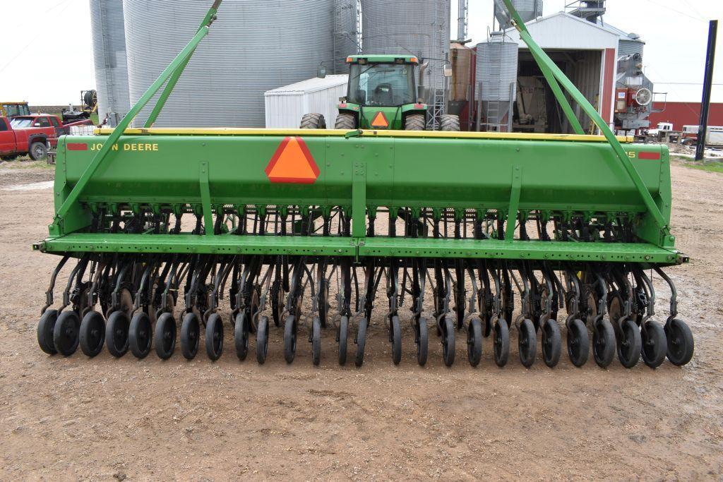 John Deere 515 Grain Drill, 15', 7.5" Spacing, 3pt., Press Wheel, Hyd. Markers, Grass Seeder