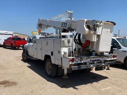 2014 Ram 5500 Chassis  Regular Cab 2D W/Airel Lift