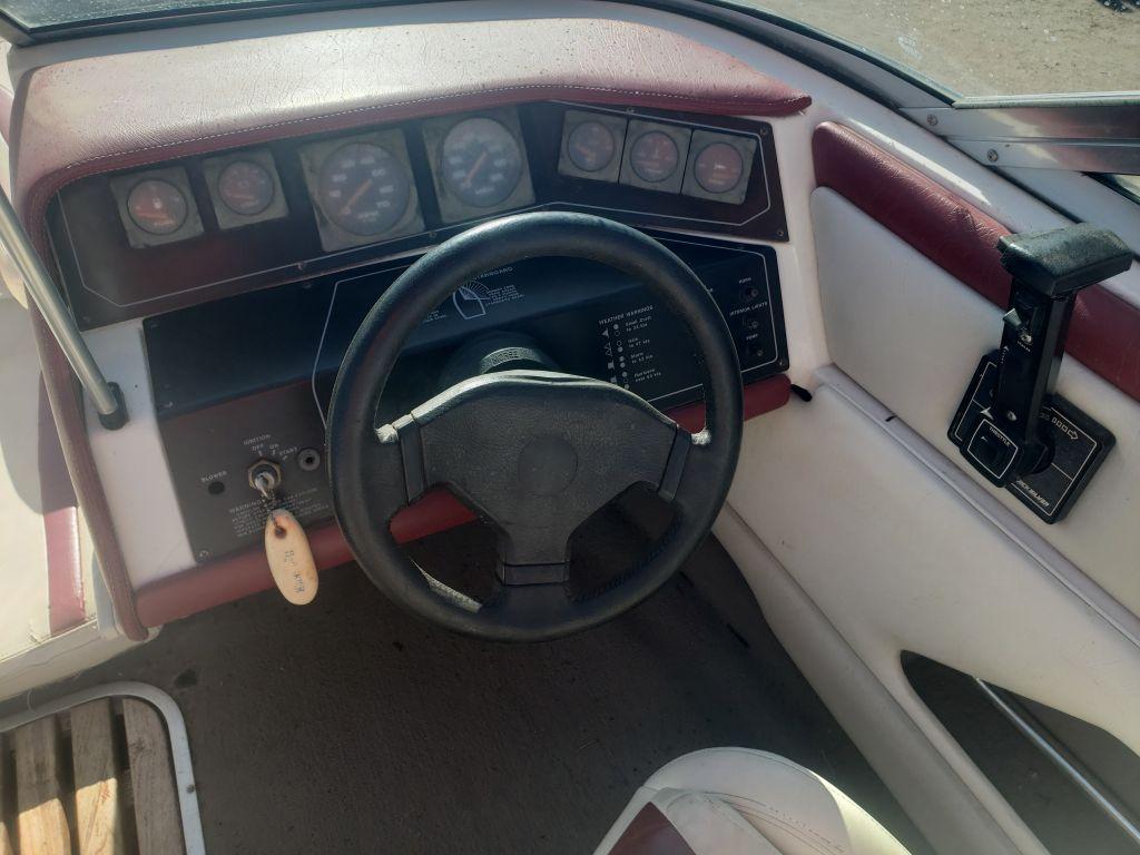 1991 Monterey  Boat