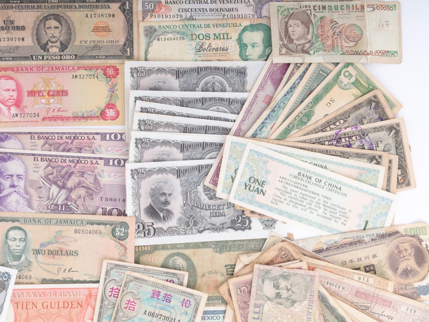 LARGE LOT OF CURRENCY FROM AROUND THE WORLD