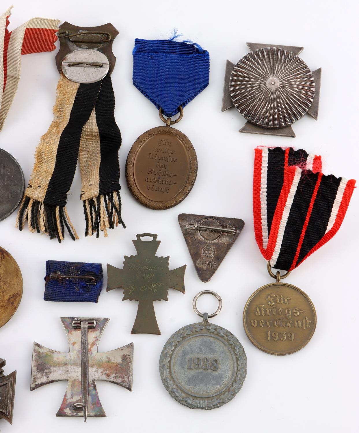 WWI & WWII GERMAN REICH BADGES  & MEDALS