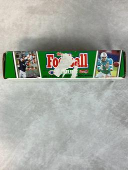 1991 Topps Football Complete Factory Set (660 cards)