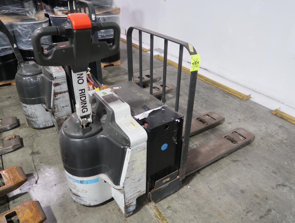 Unicarriers electric pallet jack, w/ battery