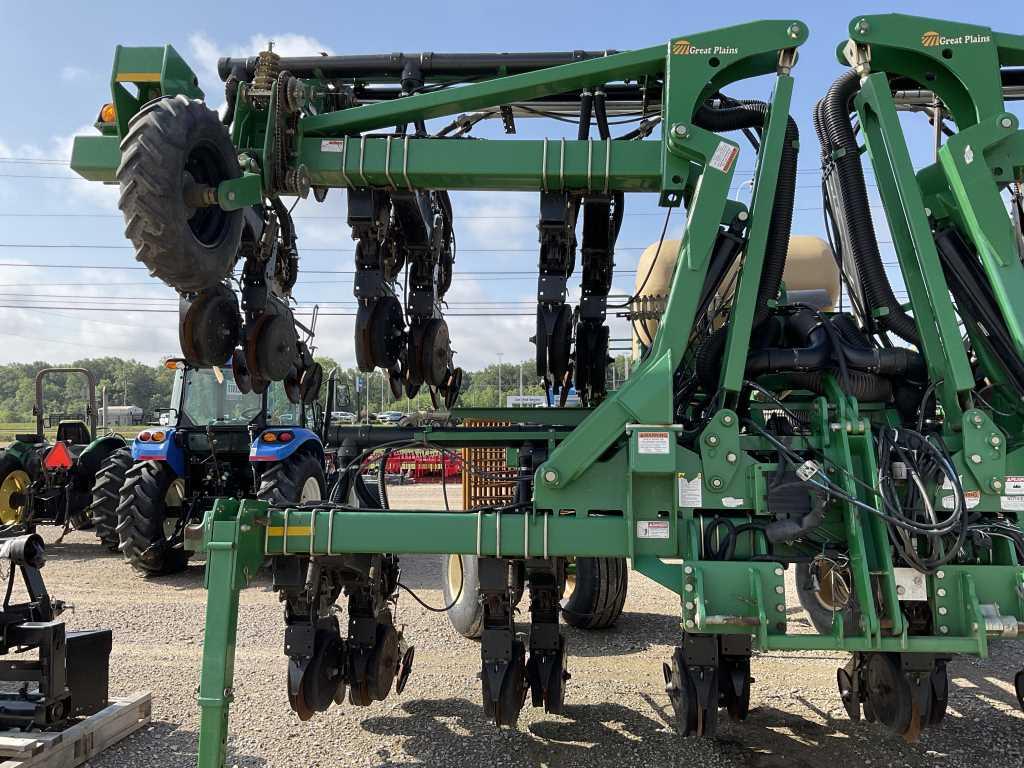 Great Plains 3PYPA 24TR38 Planter