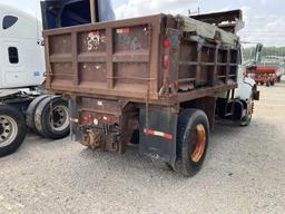 Salvage 2000 International 4700 Dump Truck