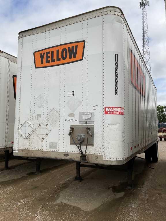 2007 Wabash 28’ Van Trailer