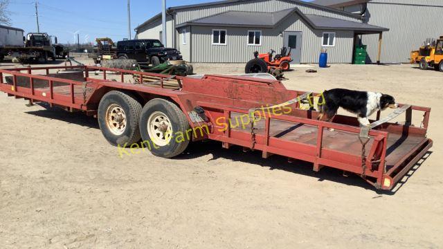 24' TANDEM TRAILER WITH TIE DOWN STRAPES