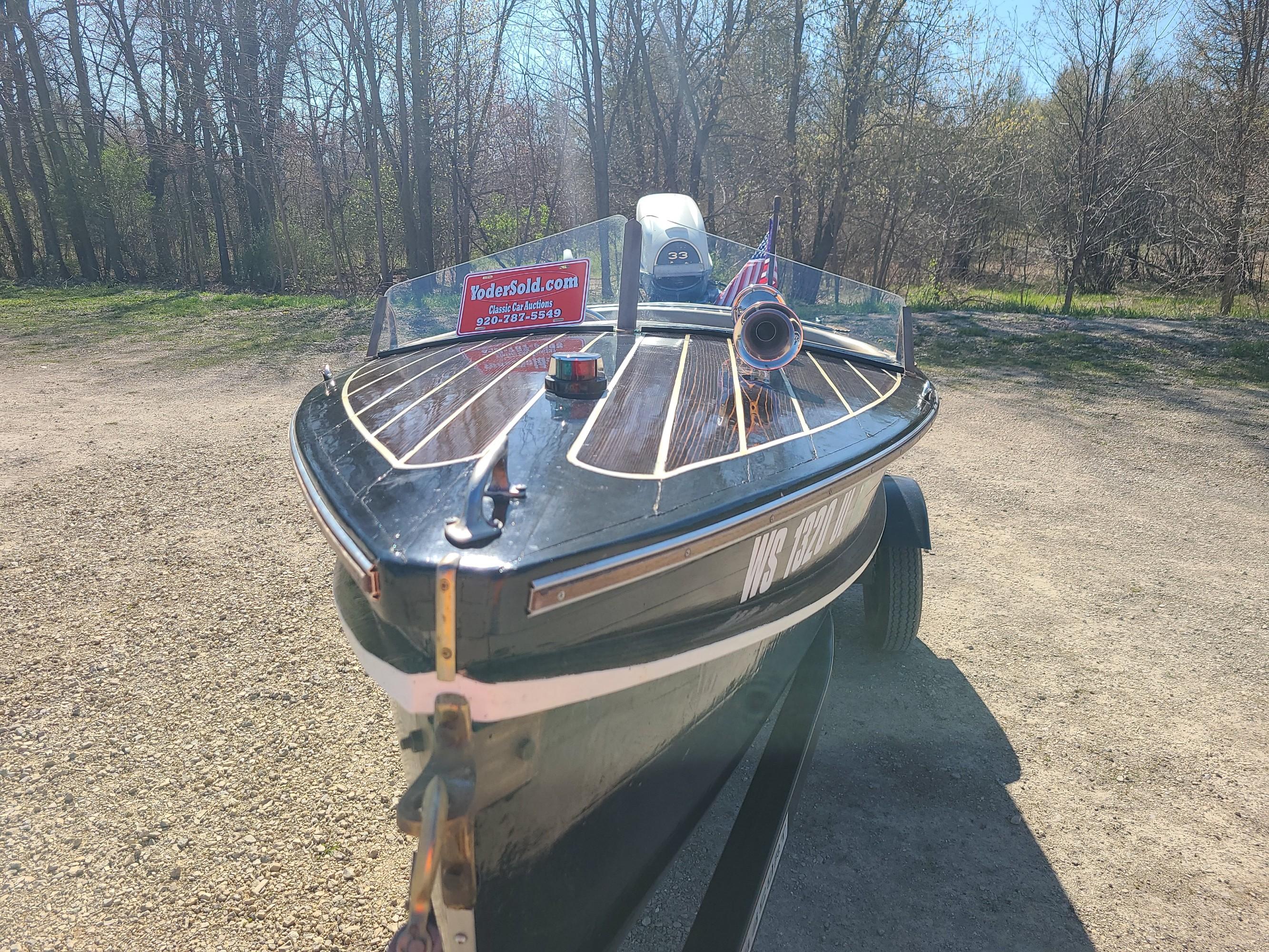 1946 Wagemaker Wolverine Boat