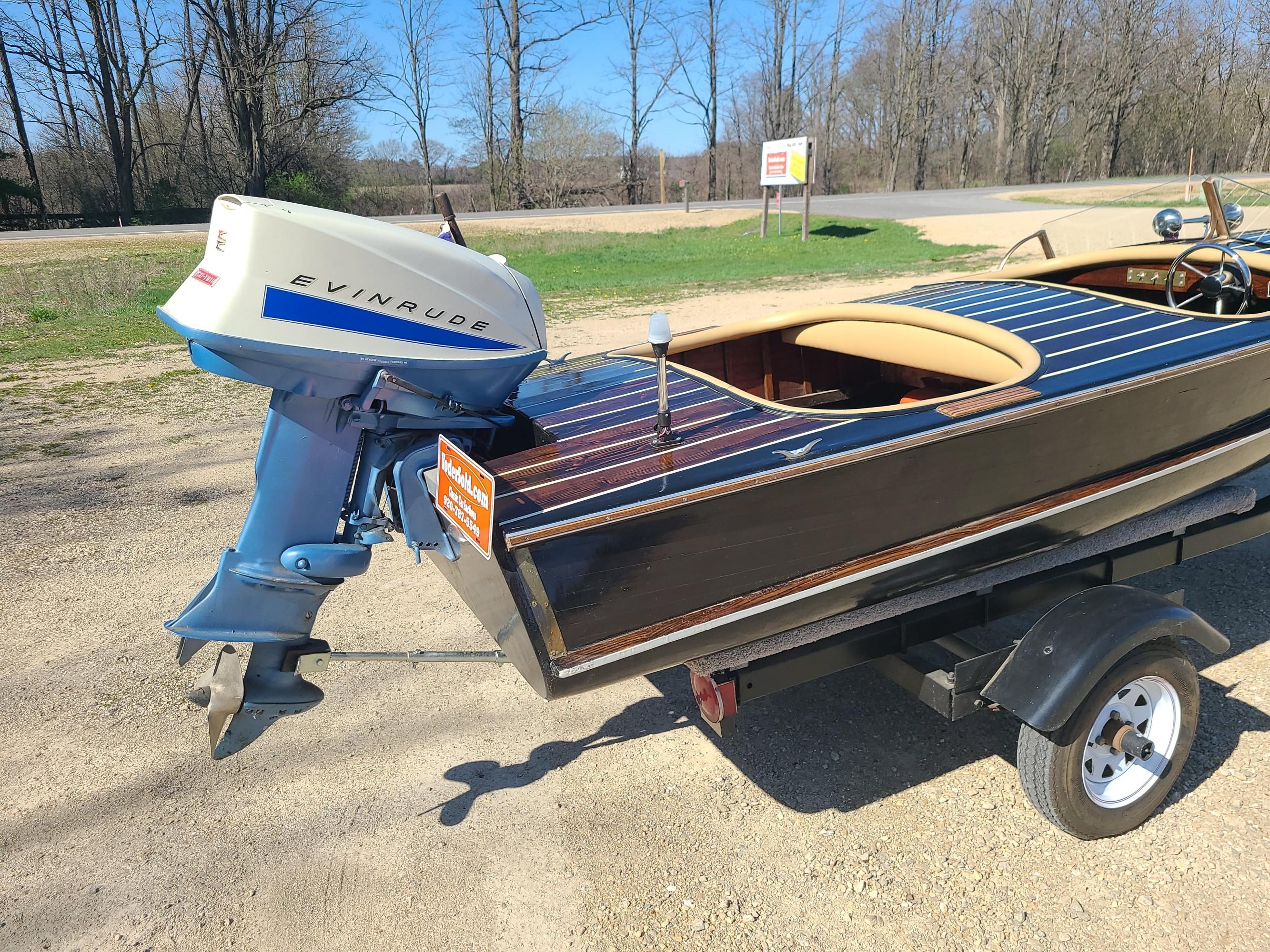 1946 Wagemaker Wolverine Boat