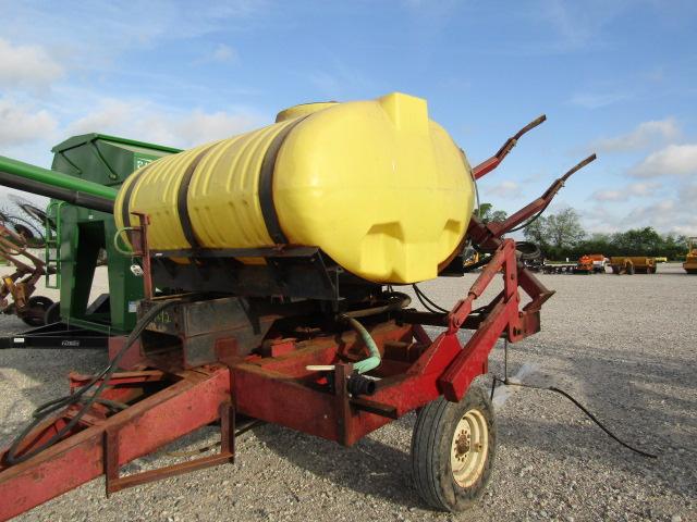 9242 500 GALLON LIQUID APPLICATOR