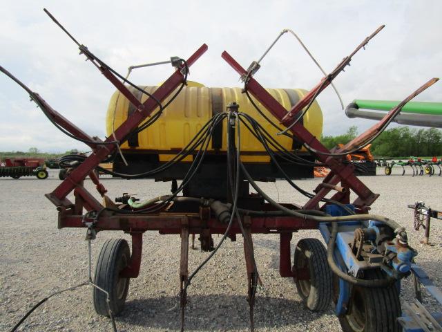 9242 500 GALLON LIQUID APPLICATOR