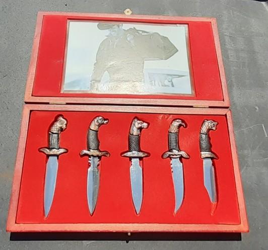 Knife set - set of 5 with collector's case -one head needs to be re-glued
