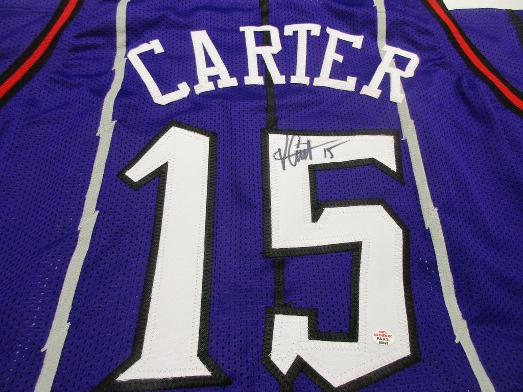 Vince Carter of the Toronto Raptors signed autographed basketball jersey PAAS COA 493