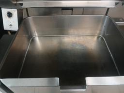 Stainless Steel 40 Qt Commercial Tilting Braising Kettle / Tilting Kettle - Gas Fired