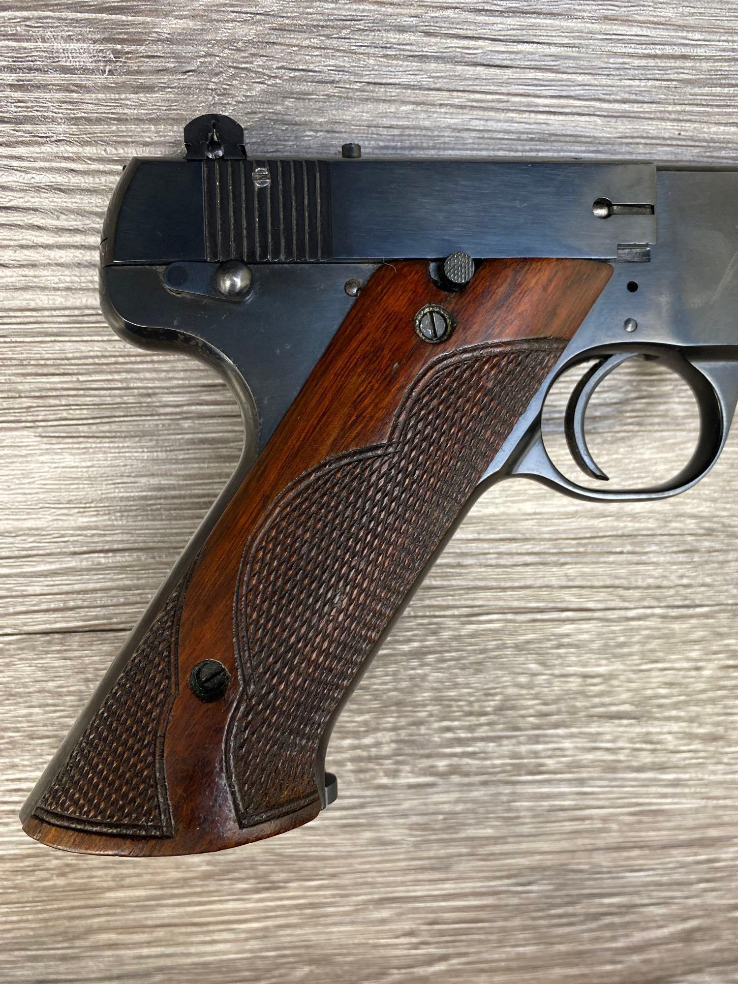 HIGH STANDARD MODEL D .22 LR SEMI AUTO TARGET PISTOL