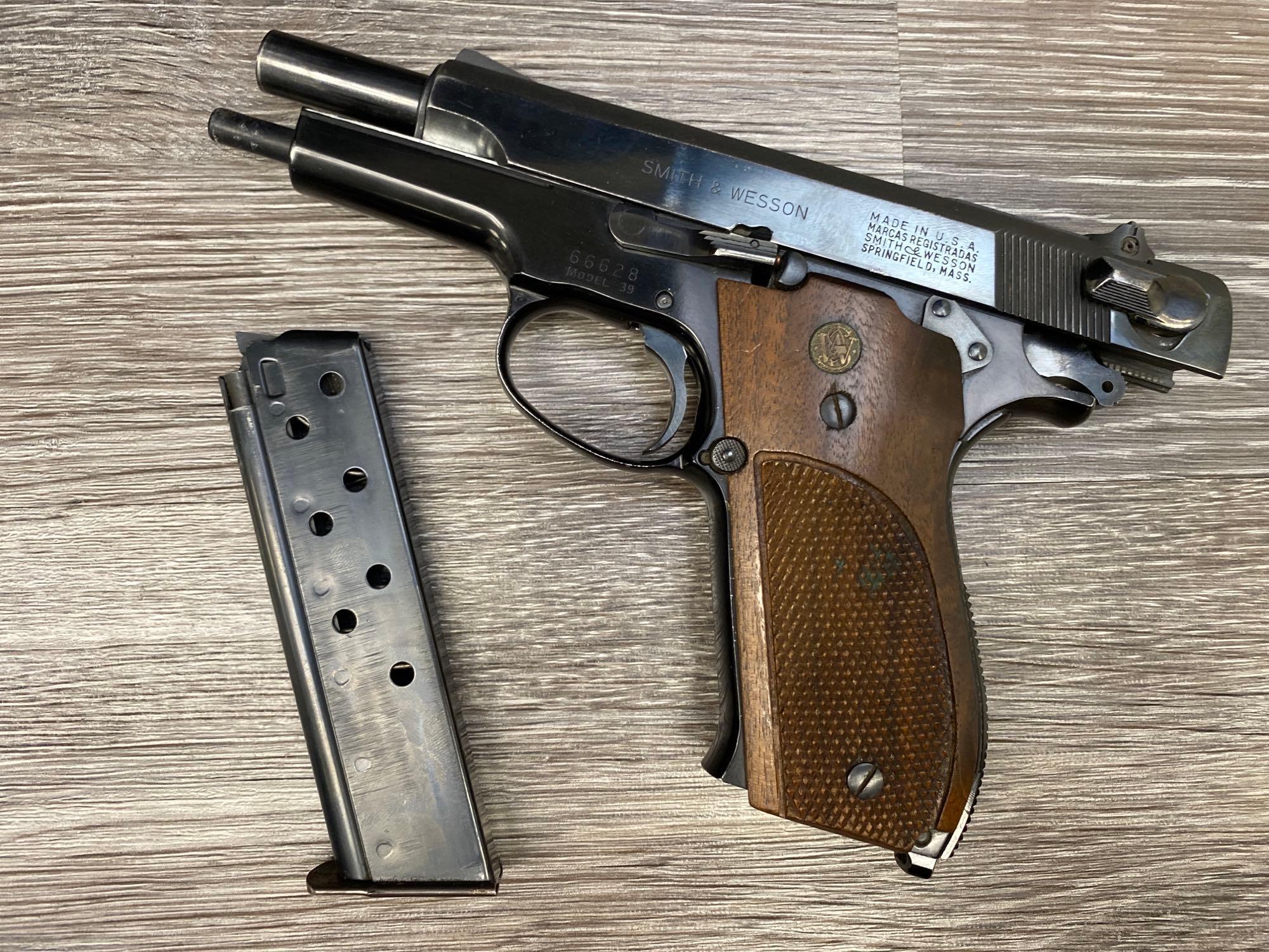 SMITH & WESSON MODEL 39 SEMI-AUTO PISTOL 9MM