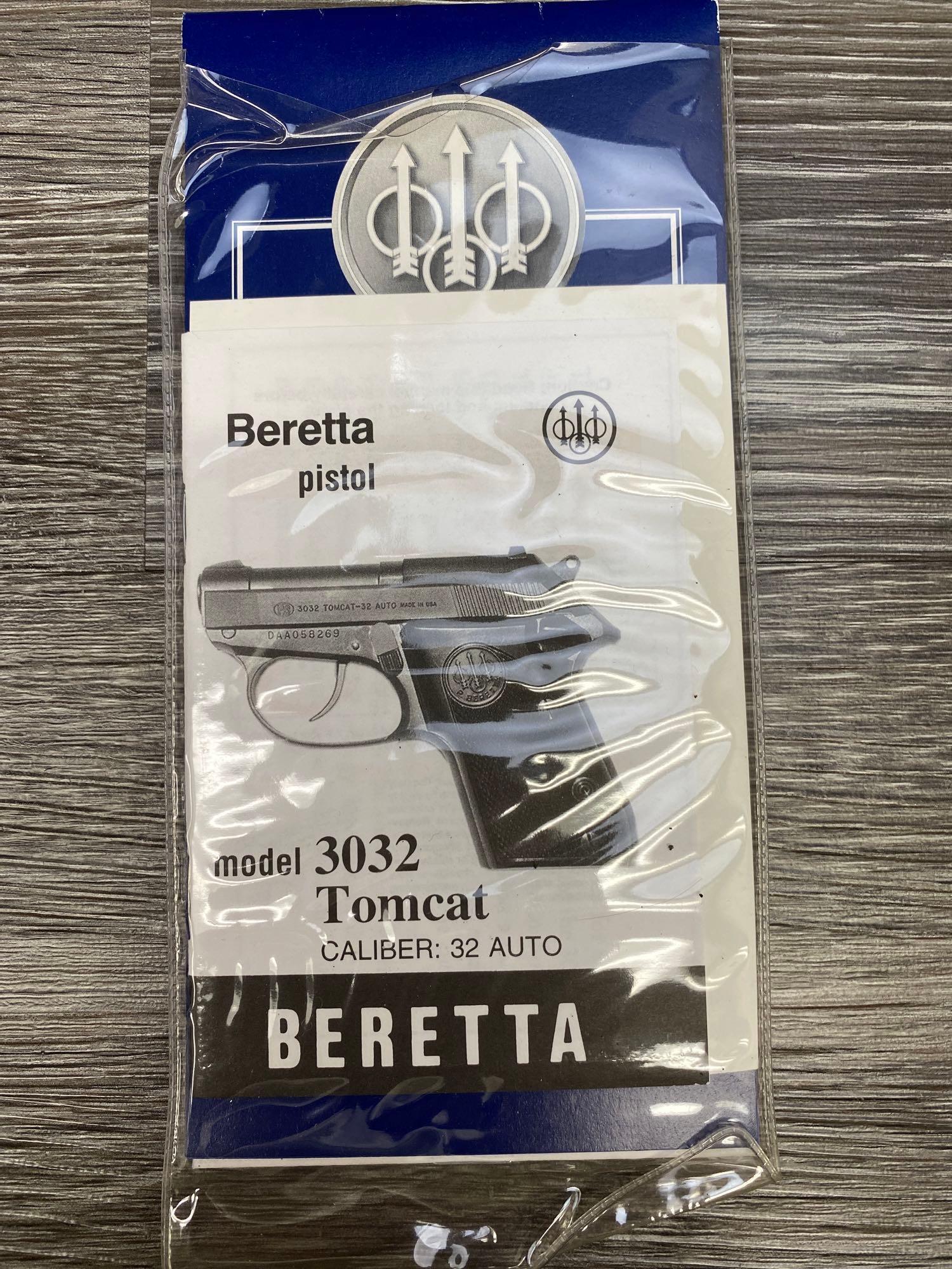 BERETTA MODEL 3032 TOMCAT .32 ACP SEMI-AUTO PISTOL