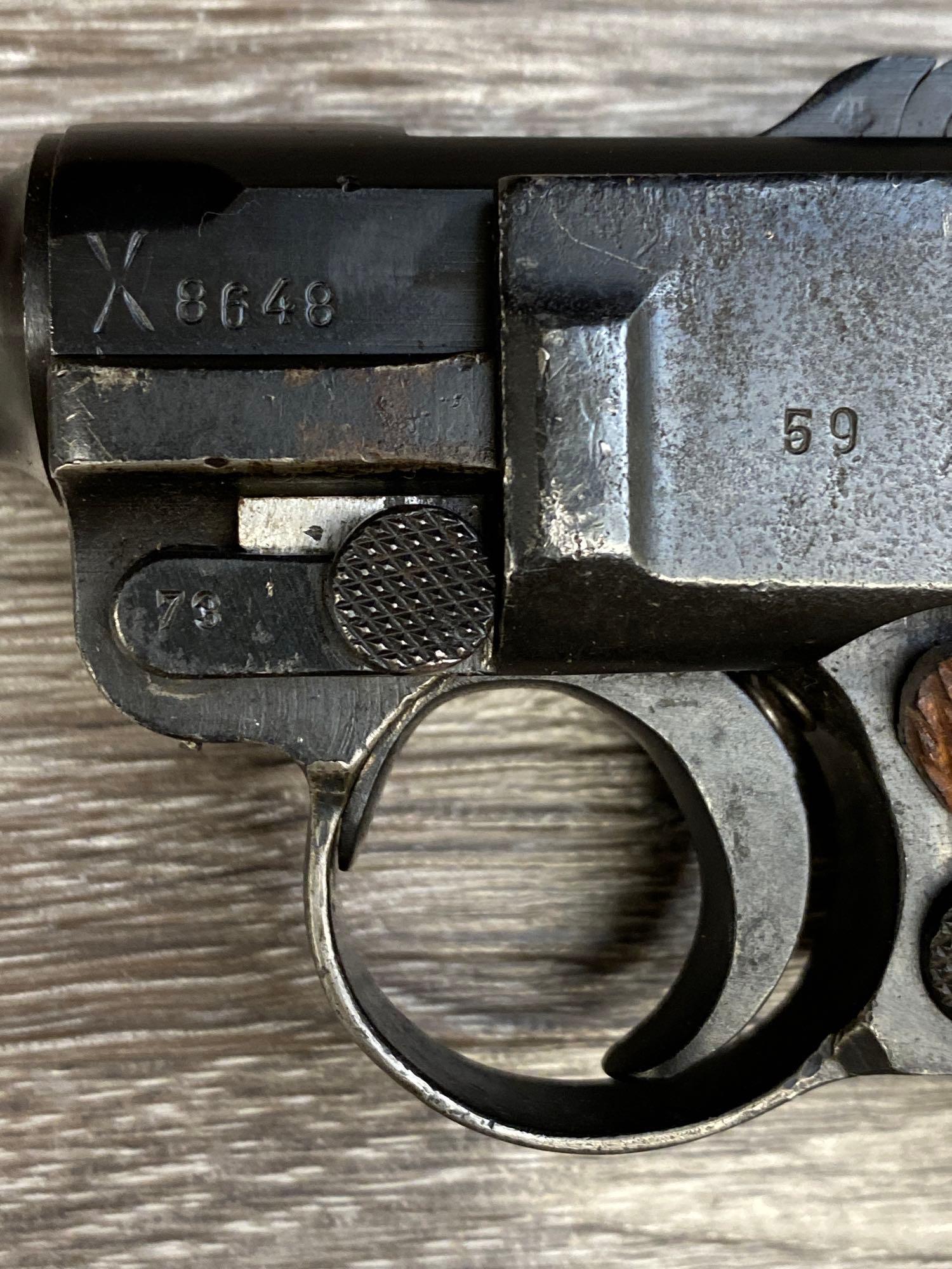 1940 DATED MAUSER S/42 LUGER P08 9MM SEMI-AUTO PISTOL WITH HOLSTER