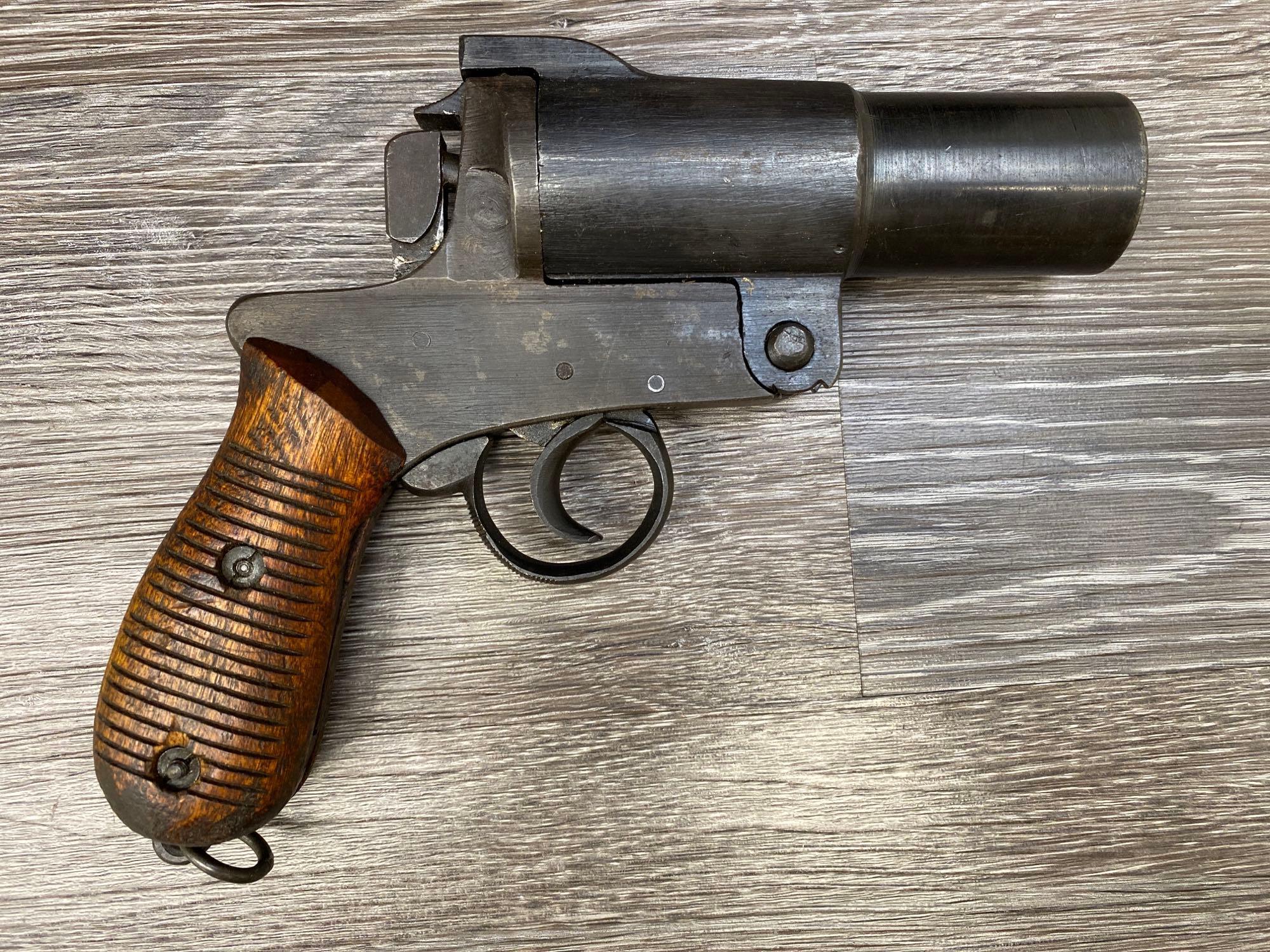 SCARCE PRE-WAR JAPANESE KOKURA TYPE 10 ARMY SINGLE-BARREL FLARE PISTOL