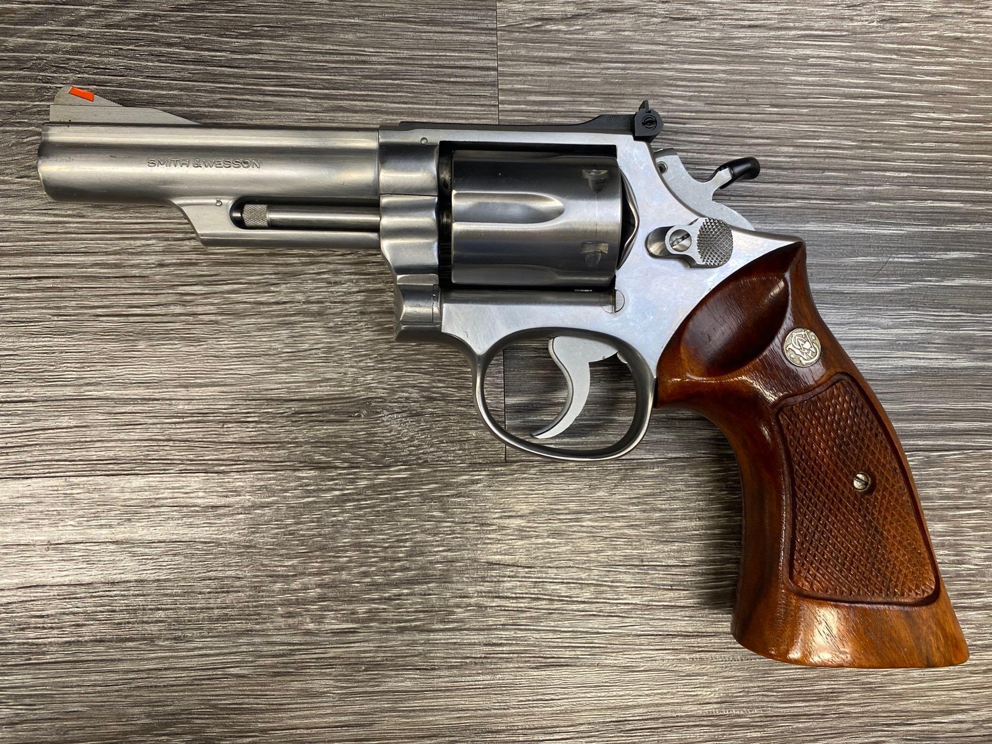 SMITH & WESSON MODEL 66 .357 MAGNUM CAL. DA REVOLVER W/FACTORY BOX