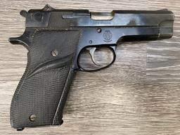 SMITH & WESSON MODEL 39-2 SEMI-AUTO DA PISTOL 9MM CAL.