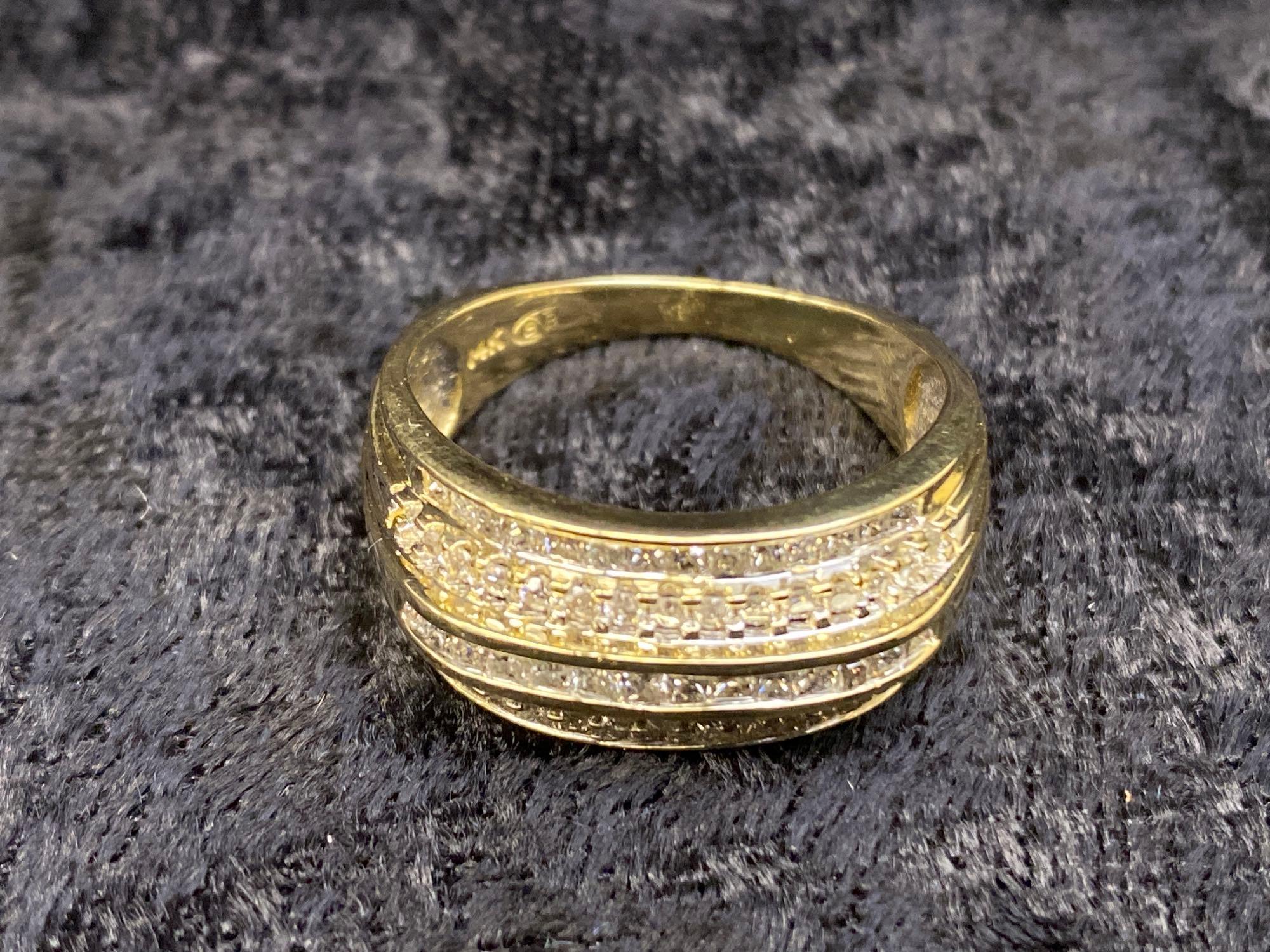 One 14k Yellow Gold Ring with Diamond Band Rows