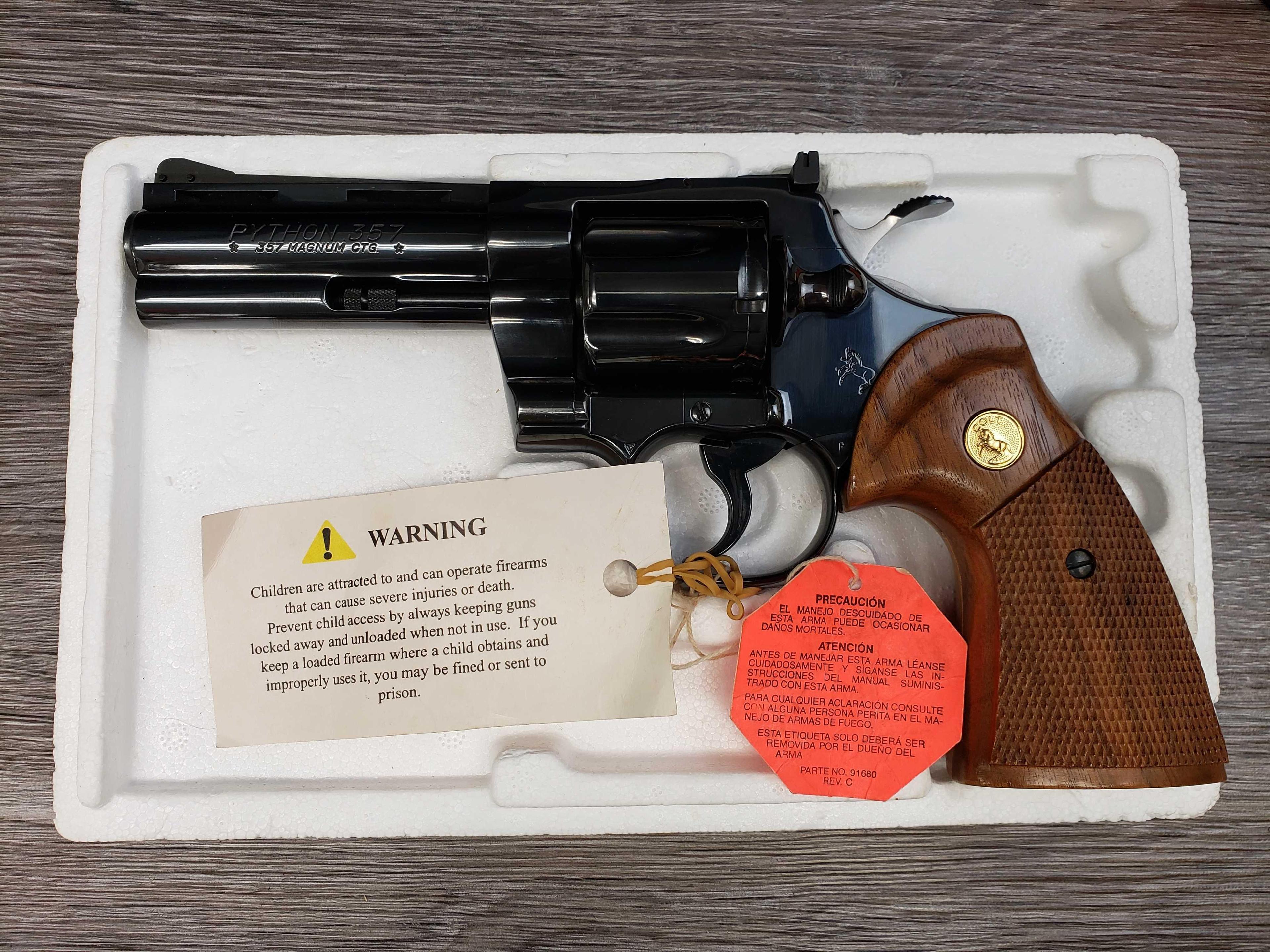 BOXED COLT PYTHON MODEL.357 MAGNUM CAL.DA REVOLVER W/FACTORY BOX/MATCHING END LABEL/DOC.