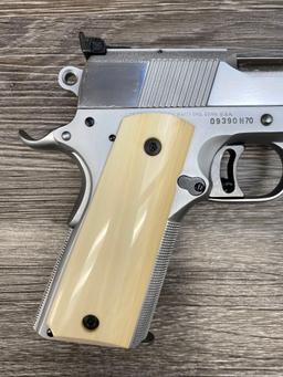 CASED COLT 1911 STAINLESS GOLD CUP NATIONAL MATCH .45 SEMI-AUTO PISTOL