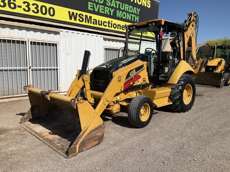 Caterpillar 420E Backhoe Loader