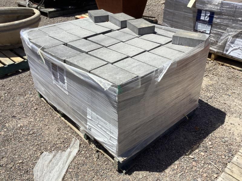 PALLET OF STONE PAVERS