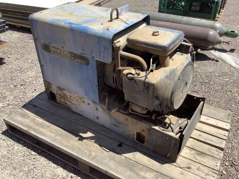 MILLER BOBCAT 225G ENGING DRIVE WELDER