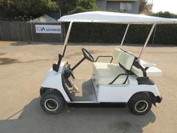 YAMAHA JN6-214570 4 PERSON GAS POWERED GOLF CART