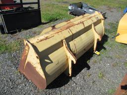 75'' QUICK CHANGE CLEANOUT BUCKET - GRANTS PASS, OR