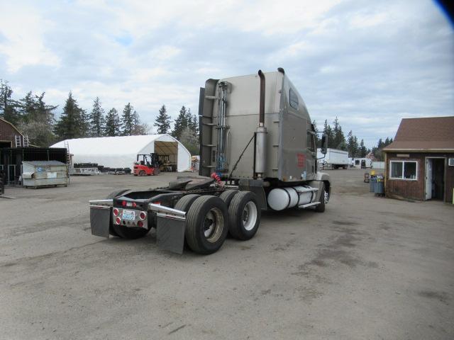 2004 FREIGHTLINER CENTURY CLASS S/T TANDEM AXLE SLEEPER CAB