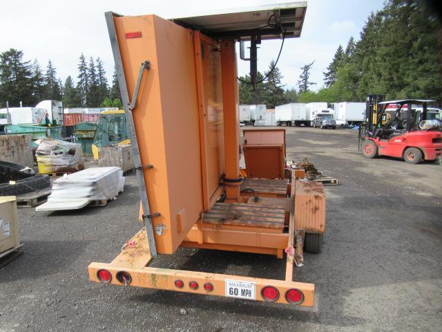 2004 VERMAC PCMS1210 12' SINGLE AXLE DIGITAL SIGN TRAILER