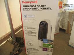 HONEYWELL CS10PE PORTABLE EVAPORATIVE...COOLER, 280 SQ FT, 459 CFM