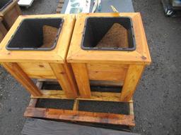 (2) 20'' X 20'' 1-POT CEDAR PLANTER BOXES (UNUSED)