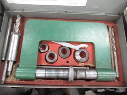 UNITED TOOL VALVE GUIDE CORING EQUIPMENT