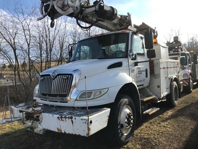 2006 INTERN 4400 ALTEC DIGGER