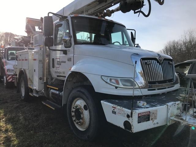 2006 INTERN 4400 ALTEC DIGGER