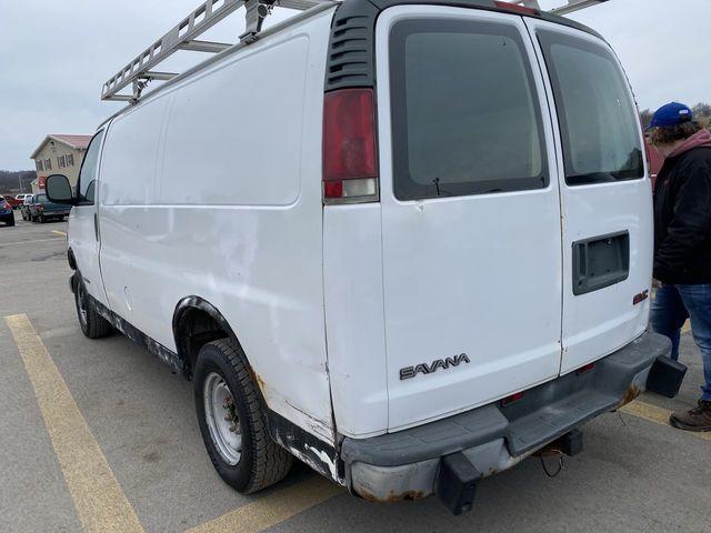 2002 GMC G2500 Vans Savana