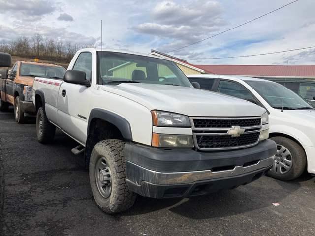 2006 Chevrolet Silverado 2500 LS