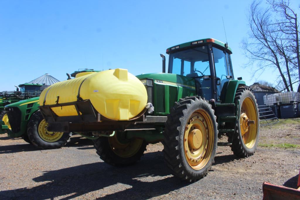 John Deere 7610 MFWD Cab Tractor