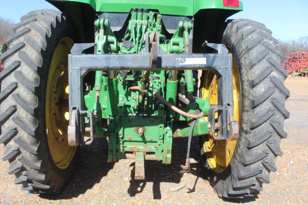 John Deere 7610 MFWD Cab Tractor