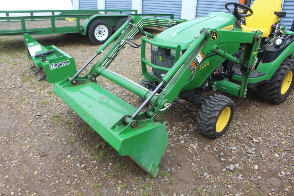 John Deere 1025R MFWD Tractor w/ Front End Loader